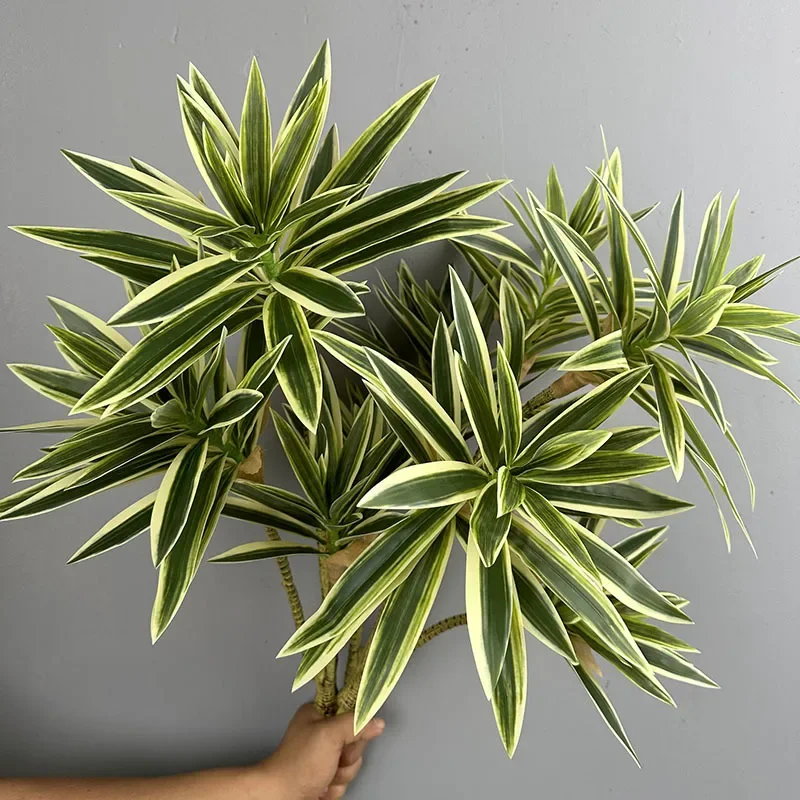 Dracaena Marginata - พืชสีเขียวประดิษฐ์ Tropical Lily ไม้ไผ่ดอกไม้งานแต่งงาน Decor จําลองบราซิลไม้